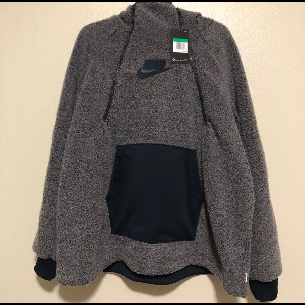 Nike Sweater